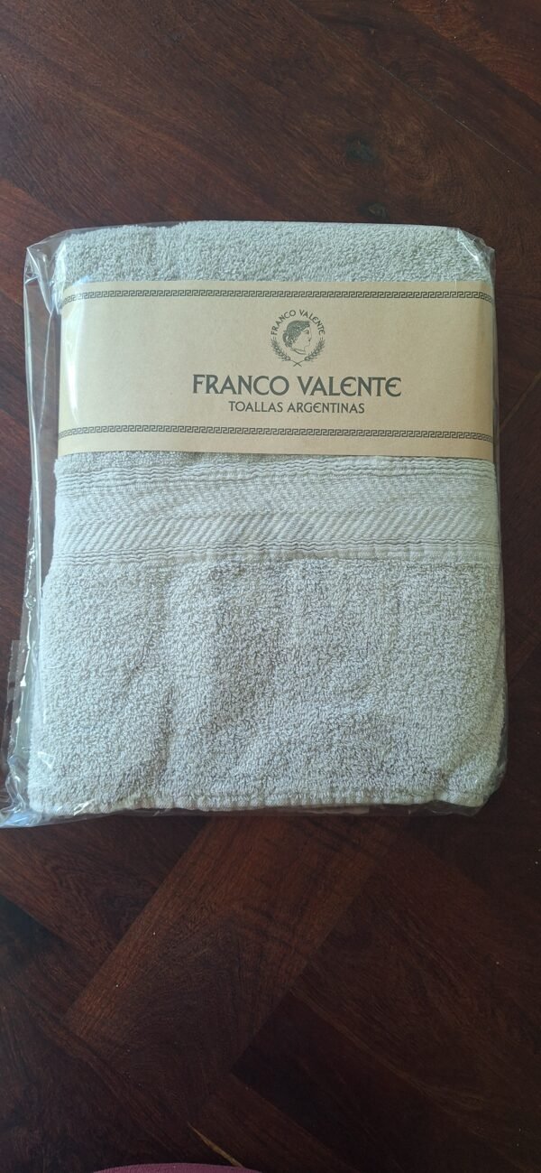 Juego de toalla y toallon 400 Gs